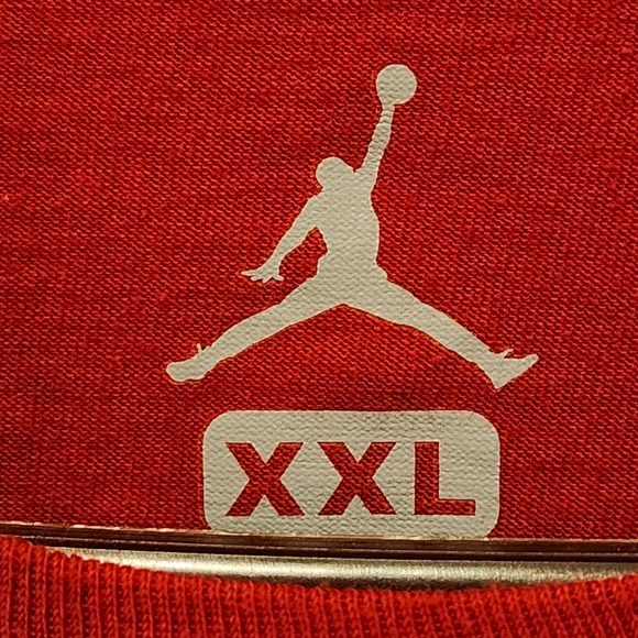 Red "Jordan T-shirt" - Picture 3 of 3